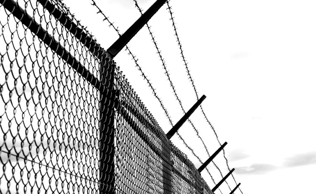 Border fence